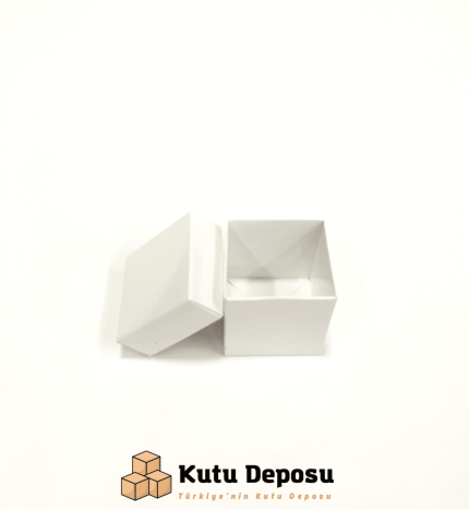 5x5x5 cm Tam Kapaklı Takı Kutusu - Beyaz